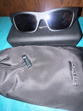 Givenchy - Chrome lenses Sunglasses - pre-owned